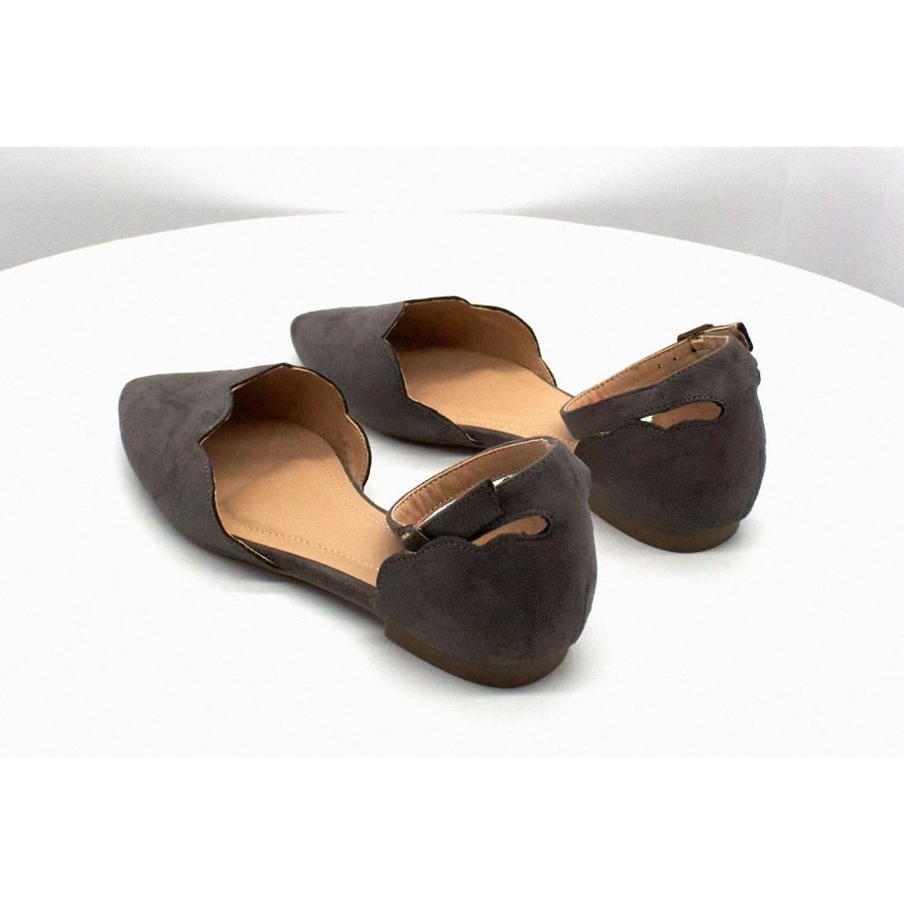 Journee Collection Women's Lana Flats Women's Shoes - Picture 7 of 8